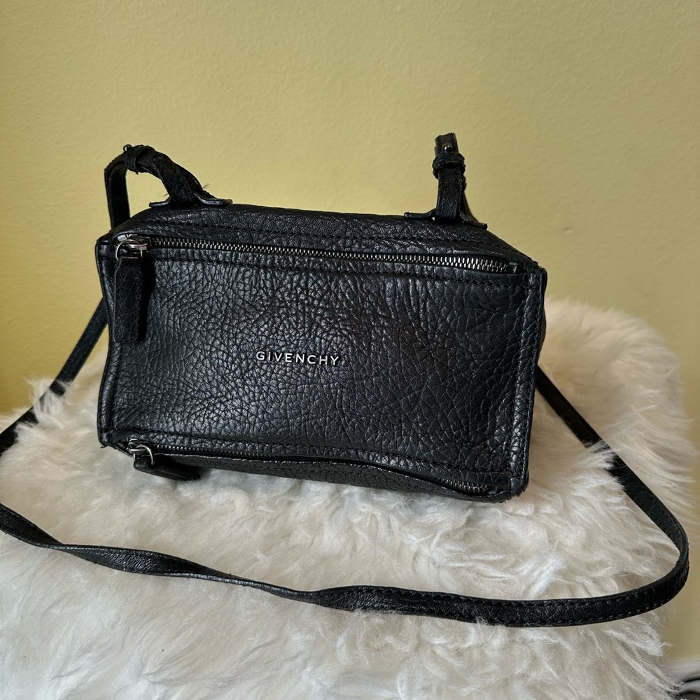 💯Authentic Givenchy Pandora  Black Leather Mini Crossbody Bag🍀 - Picture 10 of 15
